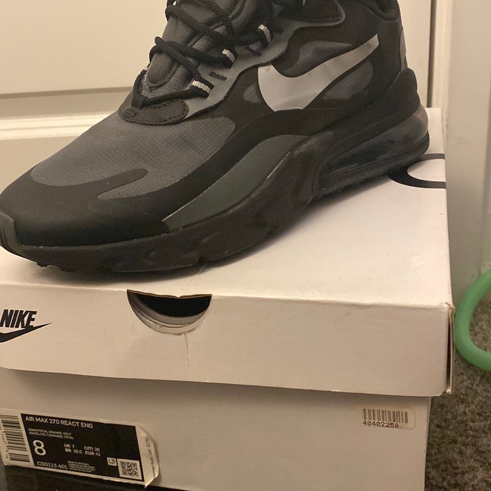 Nike air max 270 react.
